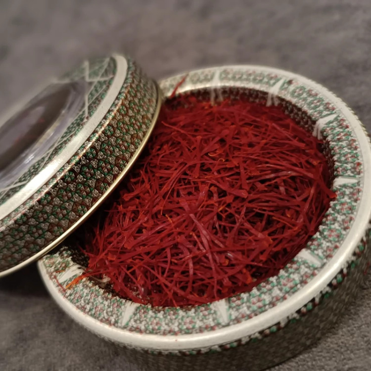 زعفران خاتم (((فروش ویژه ))) یک مثقالی ارسال فوری